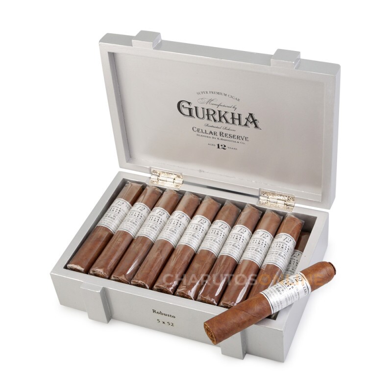 Charuto Gurkha Cellar Reserve Platinum 12 Anos Robusto Caixa com 20