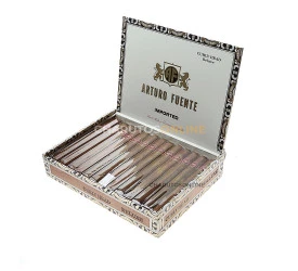 Charuto Arturo Fuente Curly Head Deluxe - Caixa com 25