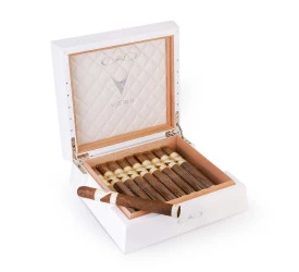 Charuto CAO Vision Churchill - Caixa com 20
