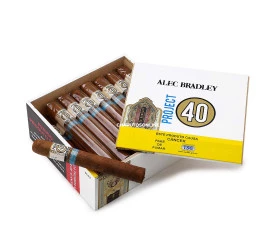 Charuto Alec Bradley Project 40 Toro - Caixa com 24