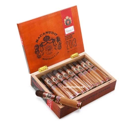 Charuto Macanudo Vintage 2013 Maduro Toro Grande - Caixa com 20