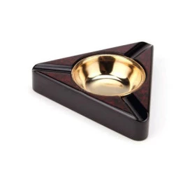 Cinzeiro para 3 Charutos Madeira Alto Brilho - Triangular