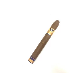 Charuto com Defeito - Partagas Origen Linea Maestra