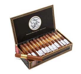 Charuto Bucanero's Gold Reserva 52 Red - Caixa com 25