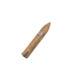 Charuto com Defeito - Montecristo Petit No. 2